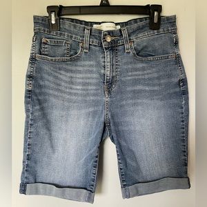 Signature by Levi Strauss Denim Shorts, Size 10-W30